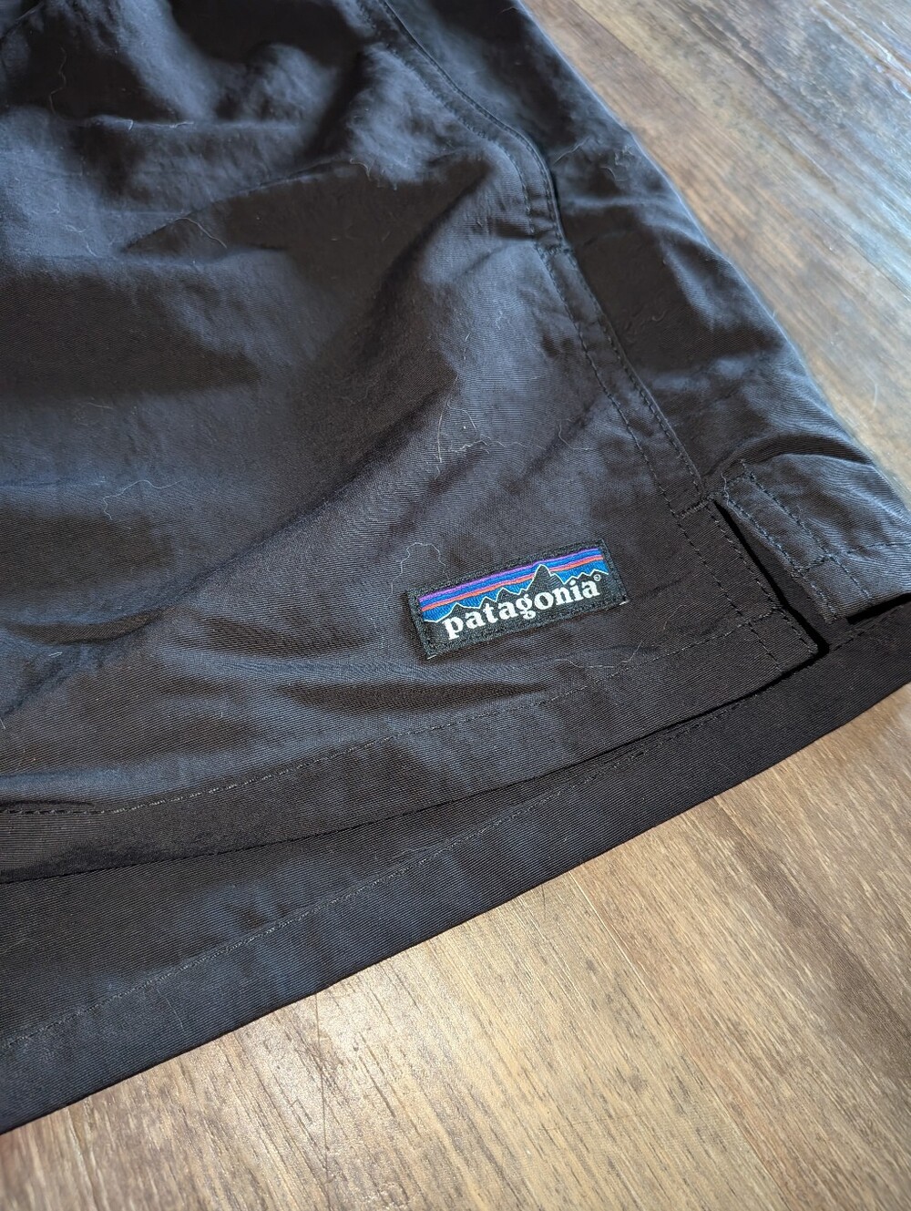 Patagonia Women's Black Baggie Shorts with Drawstring Size Medium - Picture 4 of 4